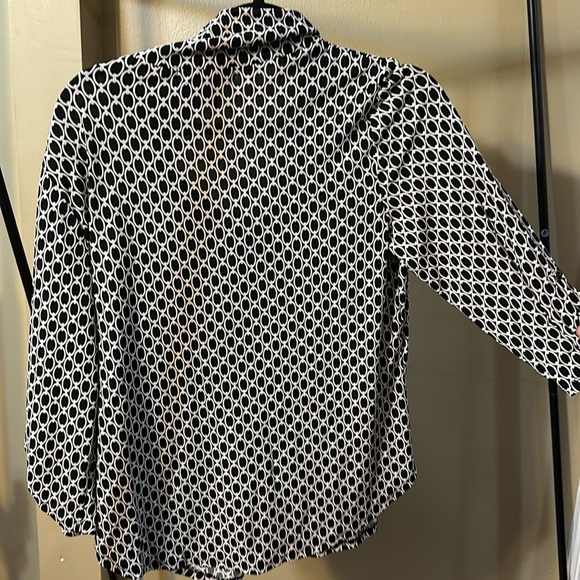 Liz mccoy black and white top - Picture 2 of 2